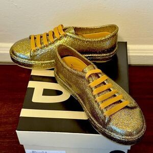 Mini Melissa Girls Mel be Fashion cushioned insole  super comfy Sneaker Sz 3 new